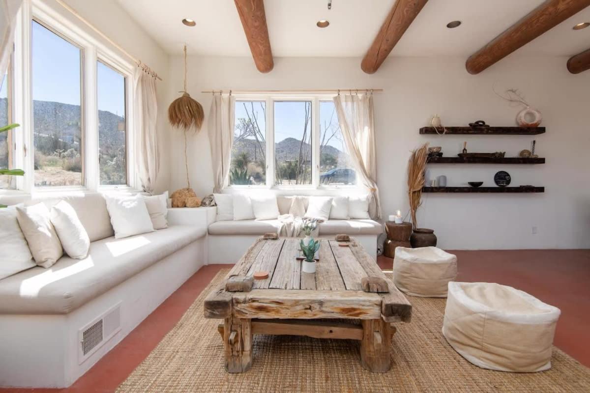 Renovated Lodge - Room 1 With Pool Access 조슈아 트리 외부 사진